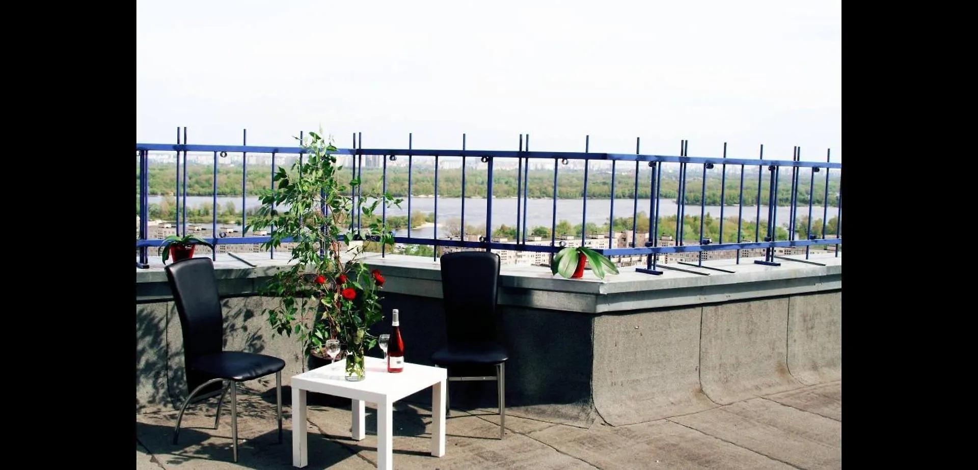 Penthouse Apartment Panoramic View Kiev Ucraina